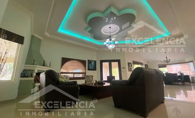 VENTA DE RESIDENCIA EN EL CLUB ERANDENI  DE UN NIVEL.