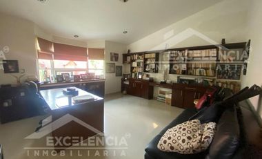 VENTA DE RESIDENCIA EN EL CLUB ERANDENI  DE UN NIVEL.