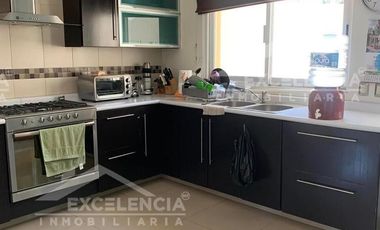 VENTA DE RESIDENCIA EN EL CLUB ERANDENI  DE UN NIVEL.