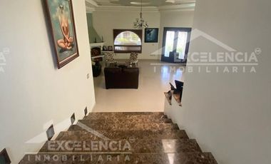 VENTA DE RESIDENCIA EN EL CLUB ERANDENI  DE UN NIVEL.