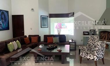 VENTA DE RESIDENCIA EN EL CLUB ERANDENI  DE UN NIVEL.