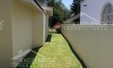 VENTA DE RESIDENCIA EN EL CLUB ERANDENI  DE UN NIVEL.