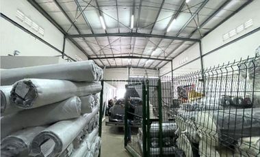 VENTA DE GALERA, EN PARQUE LEFEVRE (8)
