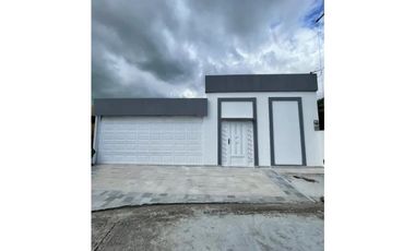 SE ALQUILA CASA EN ALTOS DE PANAMA