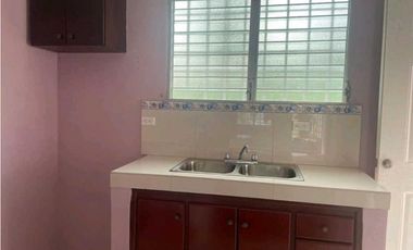 SE ALQUILA CASA EN VILLA DEL SOL