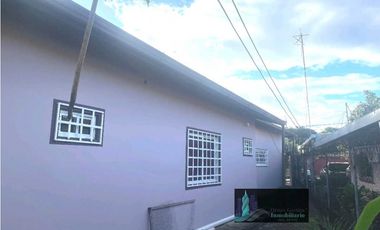 VENTA  CASA EN DAVID DE  1,000 METROS MAS 9 APARTAMENTOS