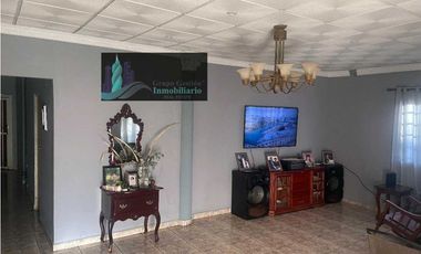 VENTA  CASA EN DAVID DE  1,000 METROS MAS 9 APARTAMENTOS