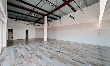 ALQUILER DE LOCAL COMERCIAL EN COSTA DEL ESTE PLANTA ALTA MBR