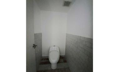 ALQUILER DE LOCAL COMERCIAL EN COSTA DEL ESTE PLANTA ALTA MBR