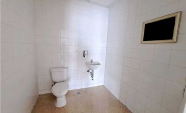 ALQUILER DE LOCAL COMERCIAL EN COSTA DEL ESTE PLANTA ALTA MBR