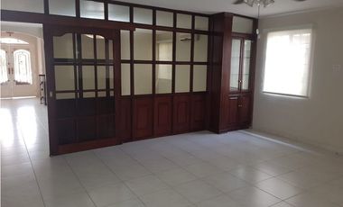 VENTA CASA EN CLAYTON 4 RECAMARAS ALBROOK GARDENS CV