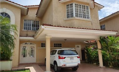 VENTA CASA EN CLAYTON 4 RECAMARAS ALBROOK GARDENS CV