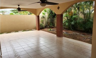 VENTA CASA EN CLAYTON 4 RECAMARAS ALBROOK GARDENS CV