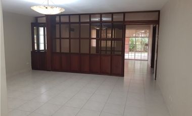 VENTA CASA EN CLAYTON 4 RECAMARAS ALBROOK GARDENS CV