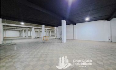 ALQUILER LOCAL PLANTA BAJA SOBRE VA ESPAÑA 1460 M2