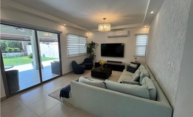 Venta: Casa en PH Palmia Woodlands