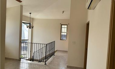 CLAYTON / EMBASSY GARDENS / 500M2 / 3 HAB / TERRAZA / LINEA BLANCA