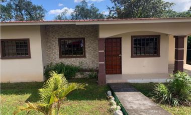 A la venta hermosa vivienda