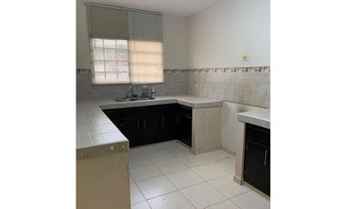 A la venta hermosa vivienda