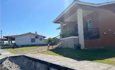 Casa en Alquiler, Amueblada