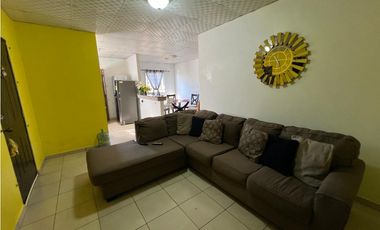 Casa en Alquiler, Amueblada