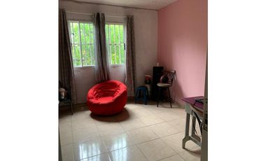 Hermosa Vivienda en Villas Oliva, Bágala