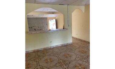 Amplia Residencia ala venta en Santa Marta, Bugaba