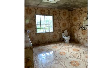 Amplia Residencia ala venta en Santa Marta, Bugaba