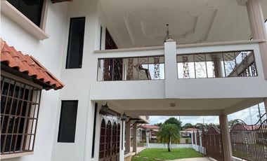 Casa a la venta, San Carlitos David