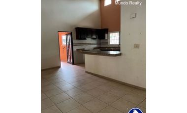 Hermosa vivienda con dos piscinas