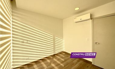 Nuevo departamento semi amoblado en URB. PORTOMANTA, Manta