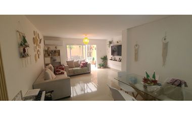 En venta casa de 4 habitaciones urb. Arboleda
