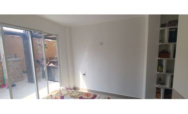 En venta casa de 4 habitaciones urb. Arboleda