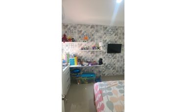En venta casa de 4 habitaciones urb. Arboleda