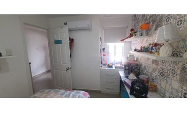 En venta casa de 4 habitaciones urb. Arboleda