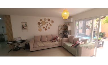 En venta casa de 4 habitaciones urb. Arboleda