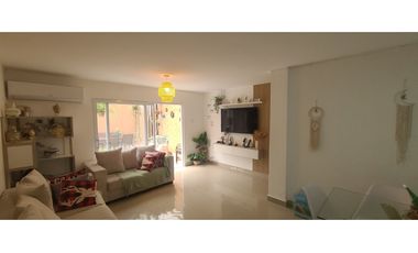 En venta casa de 4 habitaciones urb. Arboleda