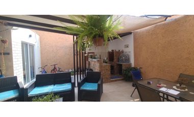 En venta casa de 4 habitaciones urb. Arboleda