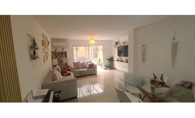 En venta casa de 4 habitaciones urb. Arboleda