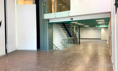 Local comercial en arriendo  en LAS CONDES