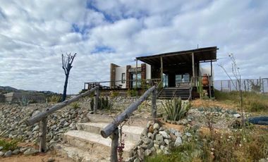 CASA EN RENTA EN EL CORAZON DEL VALLE DE GUADALUPE