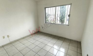 Casa en venta en Fracc Monte Real con recámara en planta baja