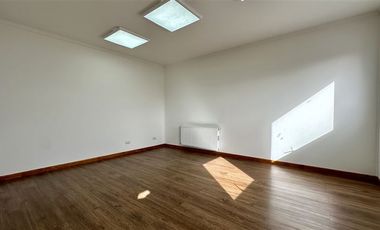 Oficina en Arriendo en Centro