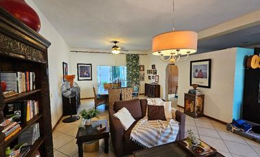 10 Palma Real. Casa Esquina