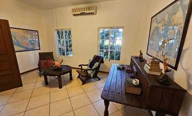 10 Palma Real. Casa Esquina