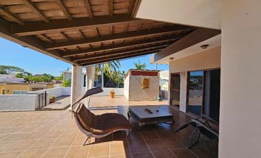 10 Palma Real. Casa Esquina