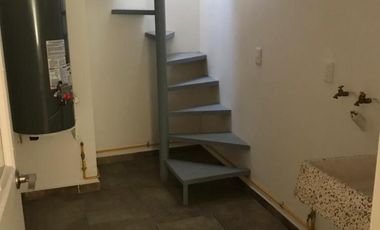 CASA EN VENTA EN PUERTA DEL SOL!