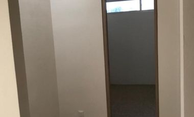 CASA EN VENTA EN PUERTA DEL SOL!