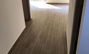 CASA EN VENTA EN PUERTA DEL SOL!