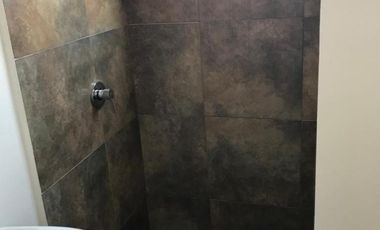 CASA EN VENTA EN PUERTA DEL SOL!